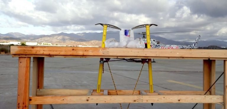 Кинетический рекламный фильм от Red Bull