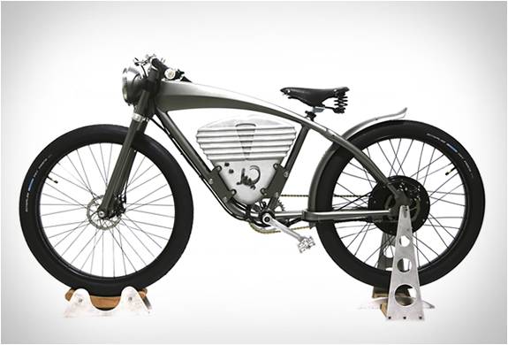 Электровелосипед E-Flyer от ICON