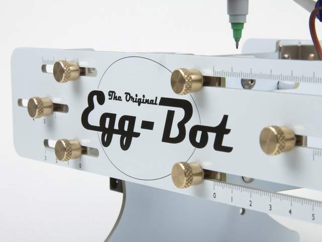 Яйце-робот (Eggbot) от Брюса Шапиро